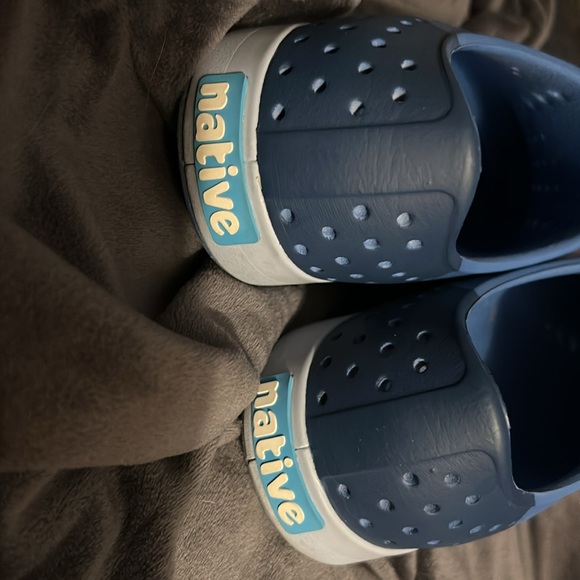 NATIVE Shoes Unisex 6 Men’s 8 Women’s Blues/Gray Slip On Lightweight Sneakers - Picture 6 of 6